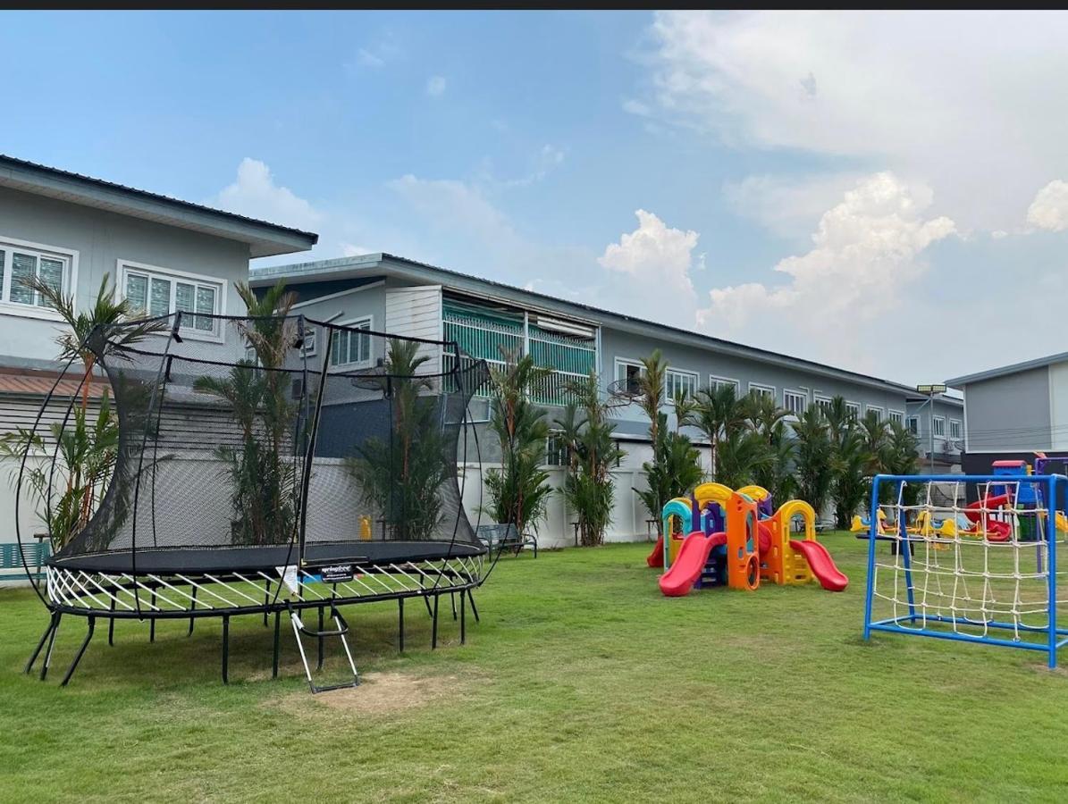 ไนซ์สเตย์ เฮาส์ แอทคลองสาม รังสิต คลองหลวง ปทุมธานี Nice Stay House At Khlong Sam - Rangsit - Khlong Luang - Phathumthani Exterior foto